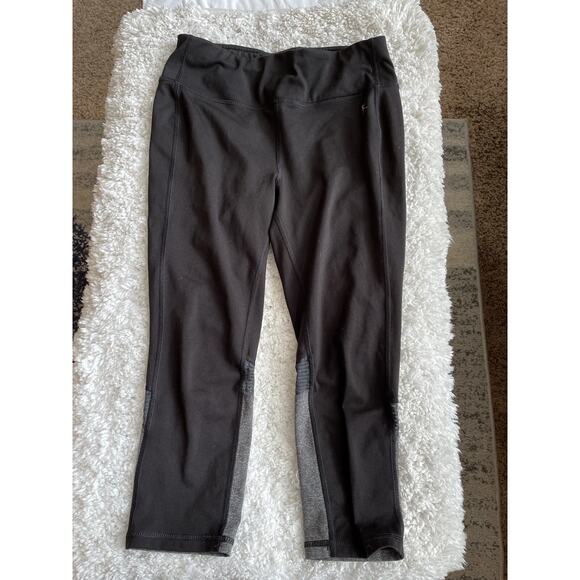 Danskin Dri More sz. xs fitted crop sport leggings. Comfortable - Picture 1 of 8